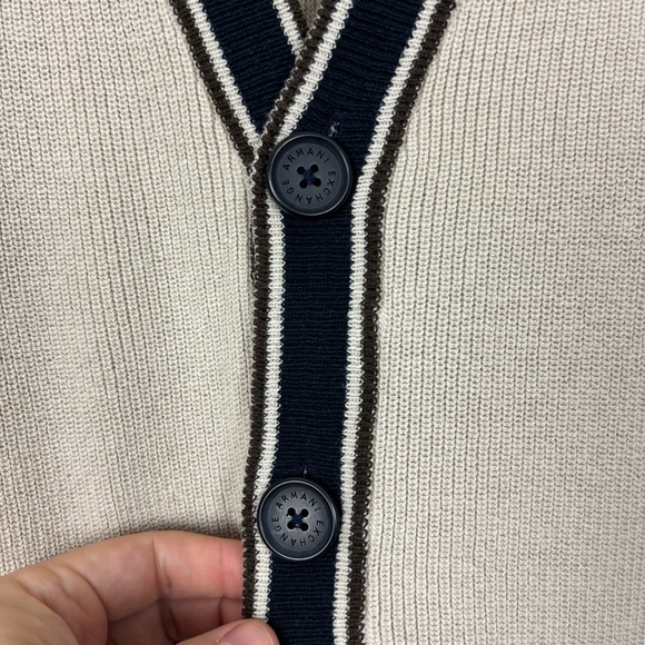 A/X Armani Exchange Men’s Cotton Collegiate V-Neck Ribbed Cardigan Large NWT - Picture 3 of 13